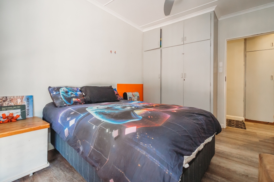 4 Bedroom Property for Sale in Loerie Park Western Cape